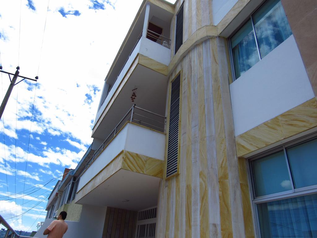 Hotel Getsemani Bga Букараманга Екстериор снимка