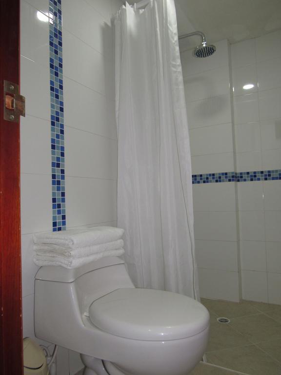 Hotel Getsemani Bga Букараманга Стая снимка